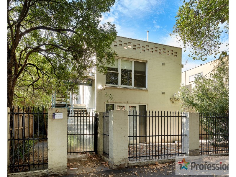 4/4 Park Street, St Kilda West VIC 3182