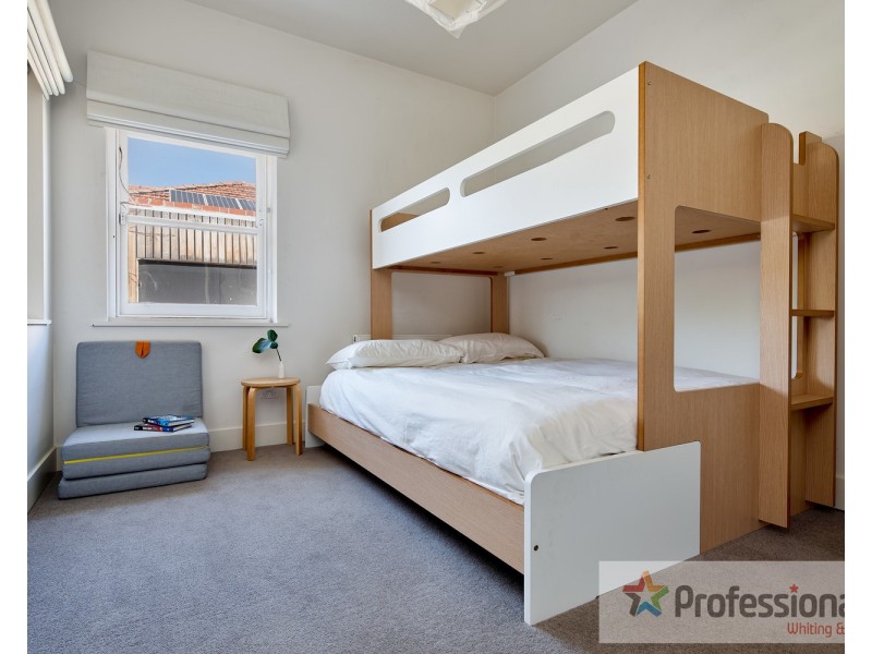 5 McCrae Street, Elwood VIC 3184