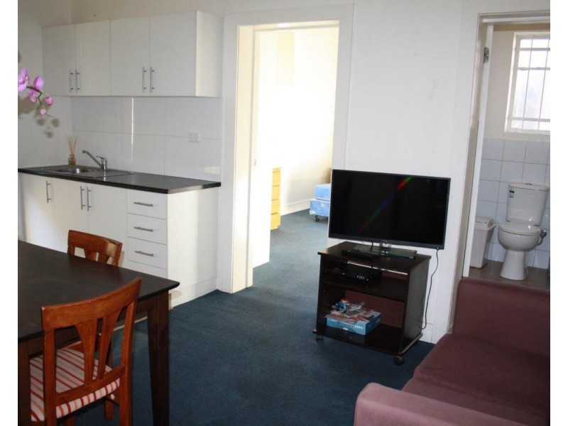 1/32 Grey Street, St Kilda VIC 3182