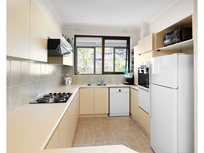 4/73 Queens Road, Melbourne VIC 3004