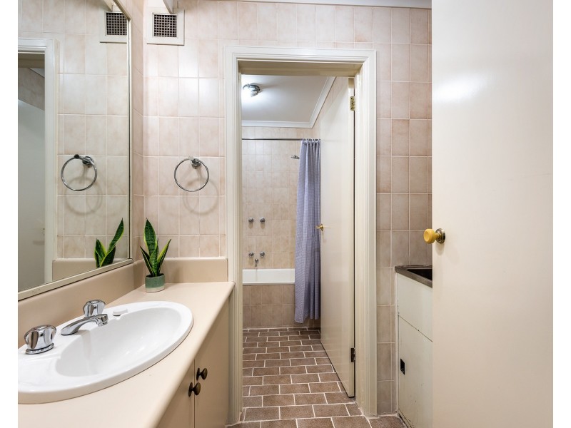 4/73 Queens Road, Melbourne VIC 3004