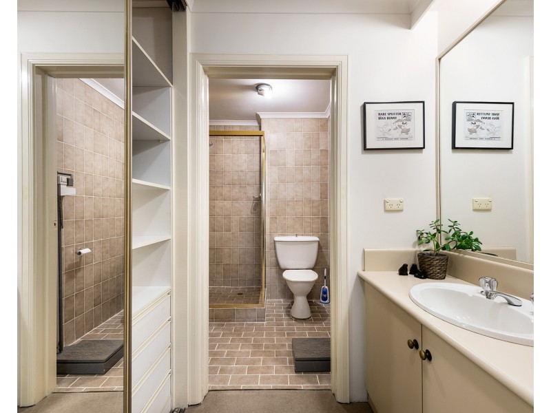 4/73 Queens Road, Melbourne VIC 3004