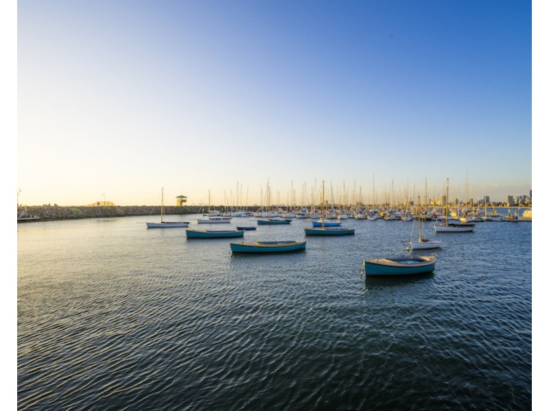 12/21 Marine Parade, St Kilda VIC 3182