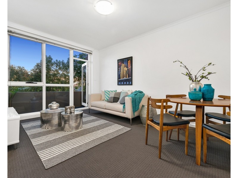 2/2 Hertford Street, St Kilda East VIC 3183