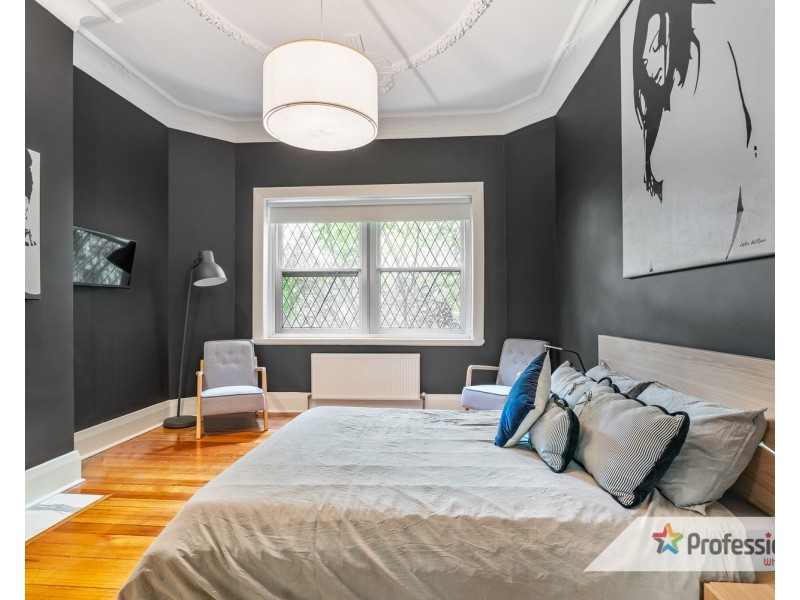 57 Brighton Road, Elwood VIC 3184