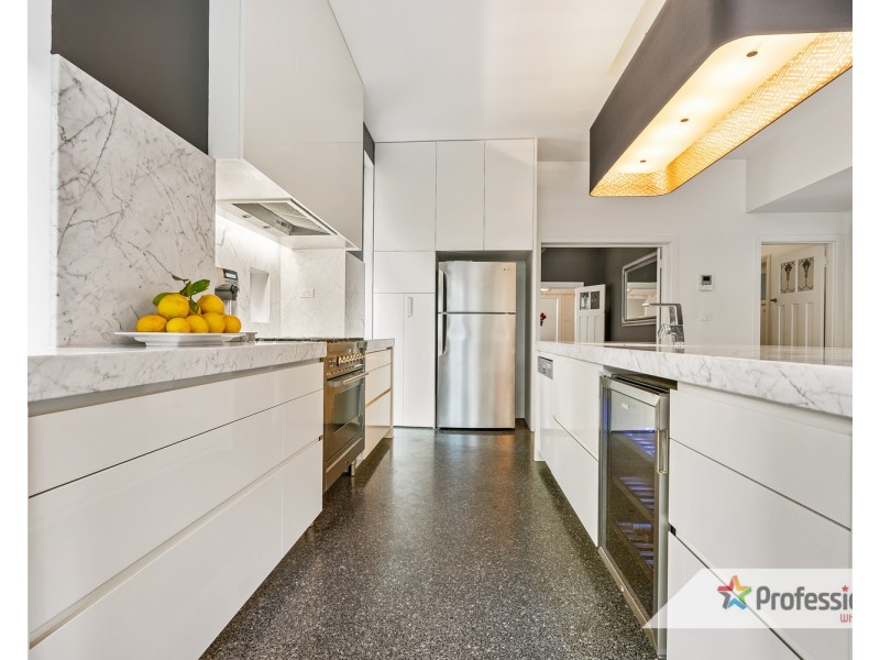 57 Brighton Road, Elwood VIC 3184