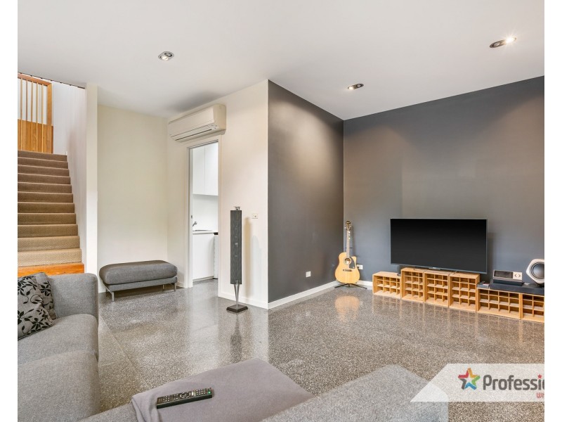 57 Brighton Road, Elwood VIC 3184