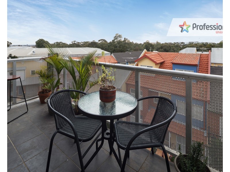 30/99 Brickworks Drive, Brunswick VIC 3056