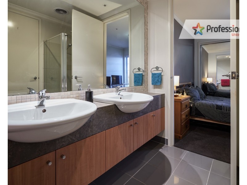 30/99 Brickworks Drive, Brunswick VIC 3056