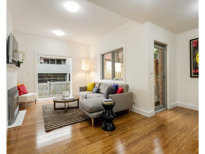 1/1A Enfield Street, St Kilda VIC 3182