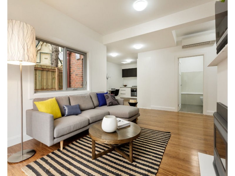 1/1A Enfield Street, St Kilda VIC 3182