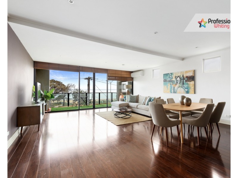 21 Marine Parade, St Kilda VIC 3182