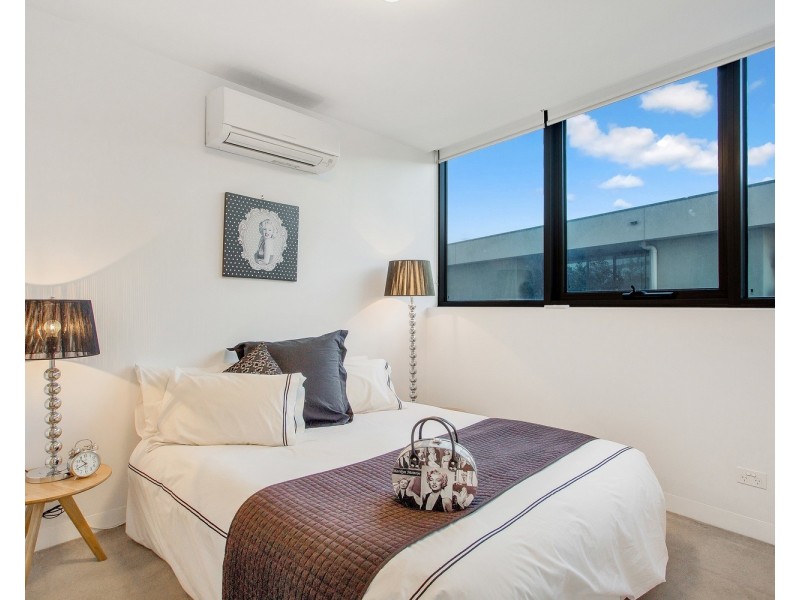 411/3-5 St Kilda Road, St Kilda VIC 3182