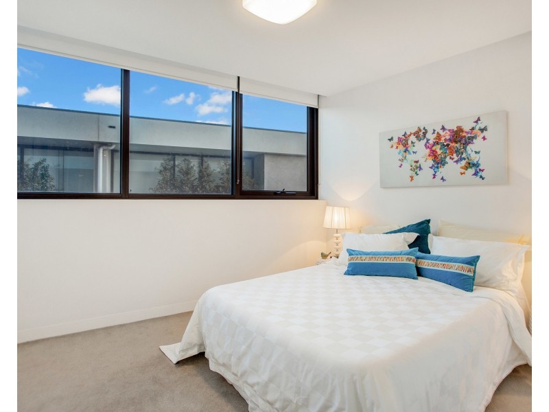 411/3-5 St Kilda Road, St Kilda VIC 3182