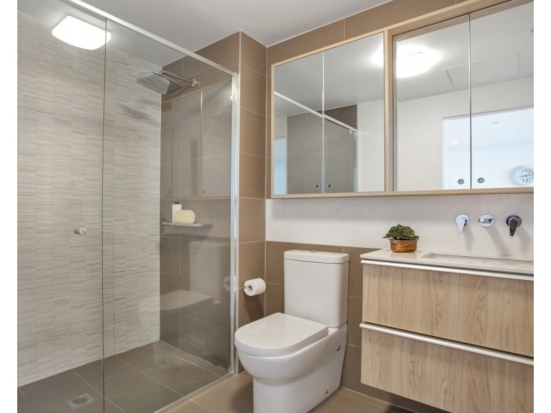 2410/3-5 St Kilda Road, St Kilda VIC 3182