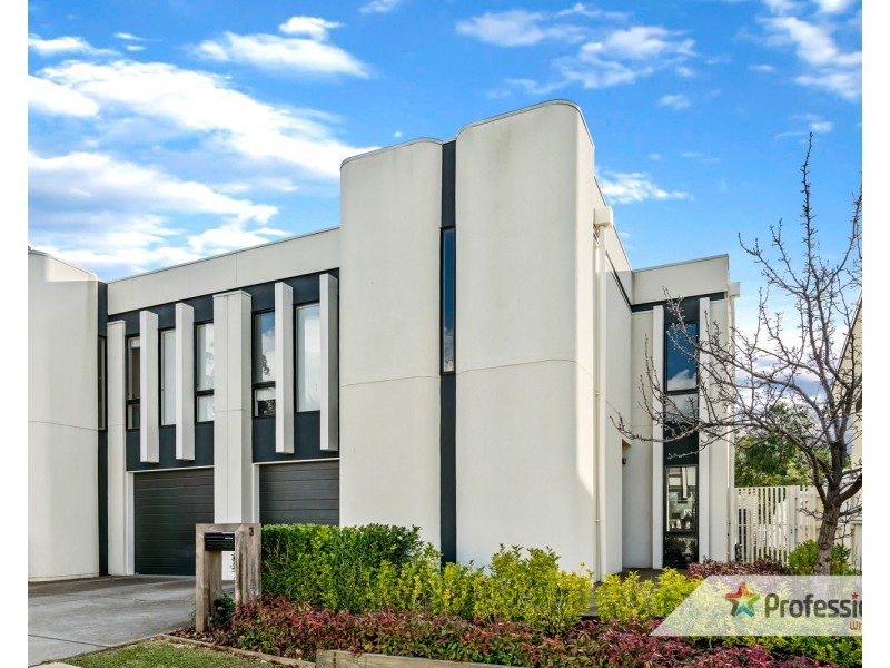 3 Edinburgh Circuit, Bundoora VIC 3083