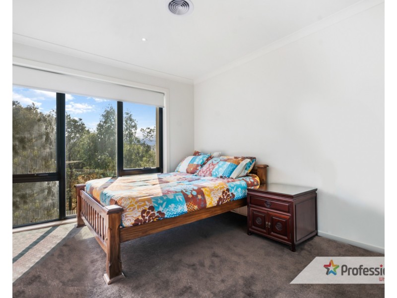 3 Edinburgh Circuit, Bundoora VIC 3083
