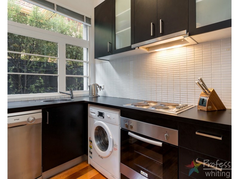 6/3 Cowderoy Street, St Kilda West VIC 3182