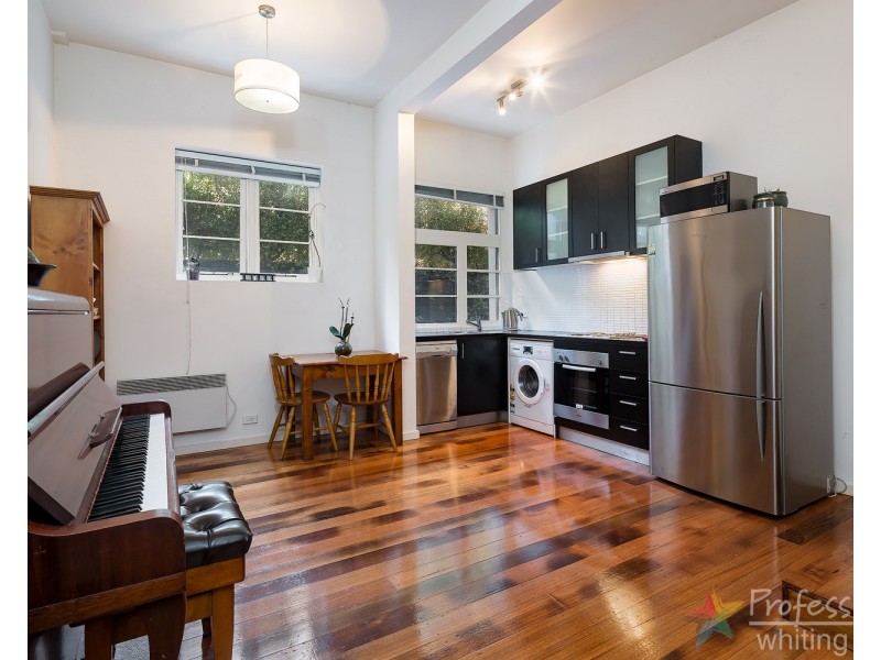 6/3 Cowderoy Street, St Kilda West VIC 3182