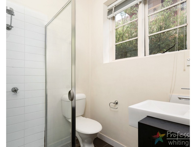 6/3 Cowderoy Street, St Kilda West VIC 3182