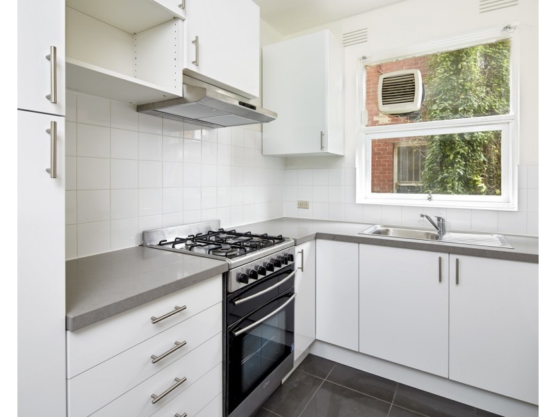 3/10 Acland Street, St Kilda VIC 3182