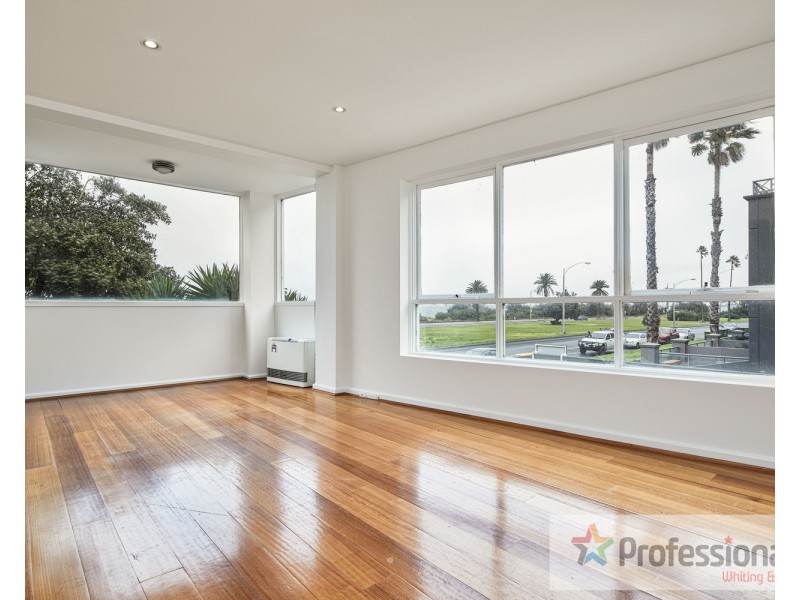 8/318 Beaconsfield Parade, St Kilda VIC 3182