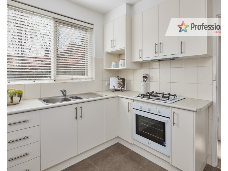 1/8 Closeburn Avenue, Prahran VIC 3181