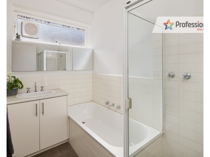 1/8 Closeburn Avenue, Prahran VIC 3181