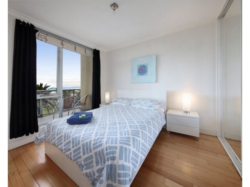21/4 Alfreq Square, St Kilda VIC 3182
