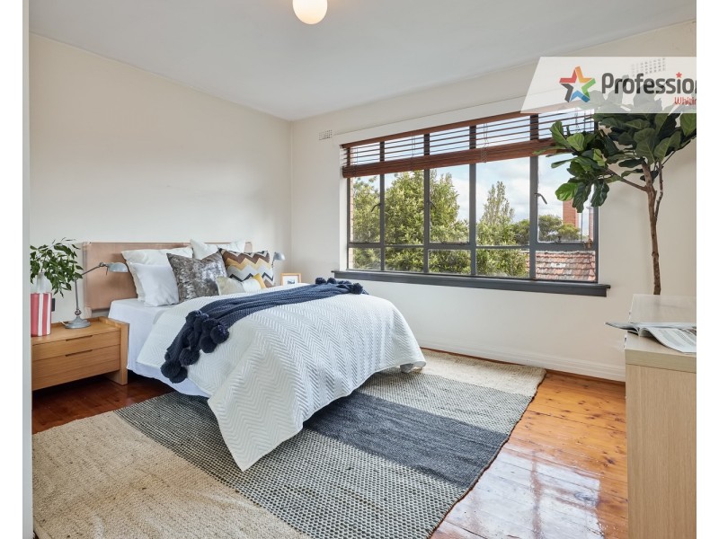 9/37 Grey Street, St Kilda VIC 3182