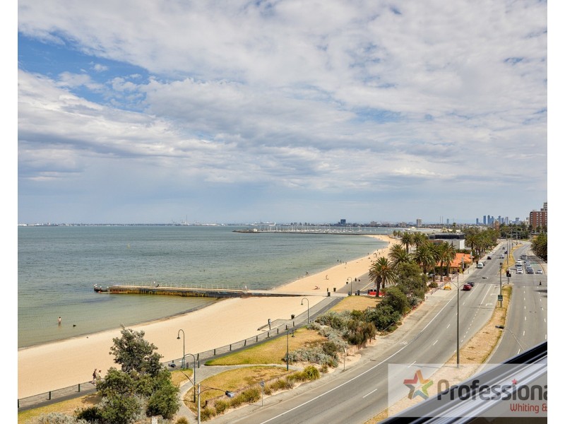 6b/12 Marine Parade, St Kilda VIC 3182
