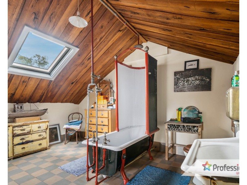 50 Showlers Road, Benloch VIC 3435