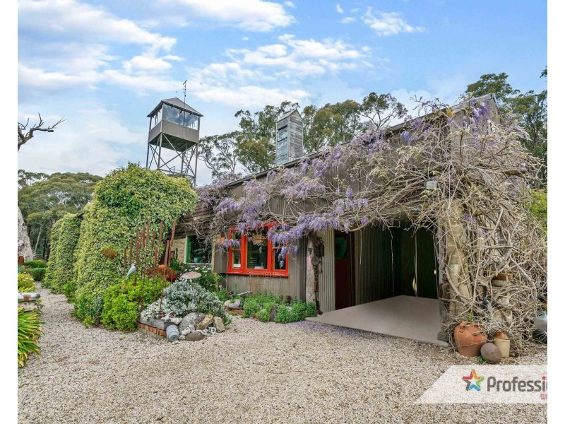 50 Showlers Road, Benloch VIC 3435