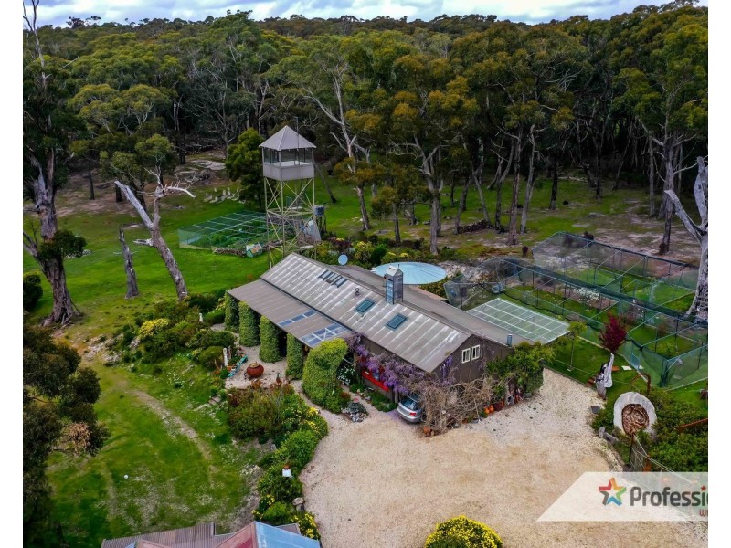 50 Showlers Road, Benloch VIC 3435