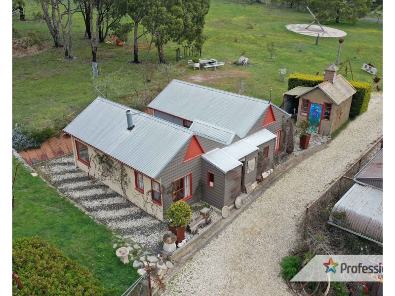 50 Showlers Road, Benloch VIC 3435