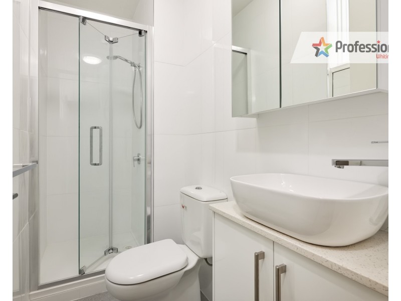 2/239 Canterbury Road, St Kilda VIC 3182