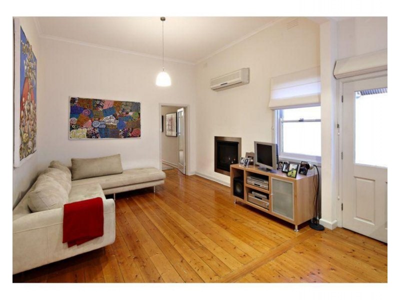 13 Malakoff Street, St Kilda East VIC 3183