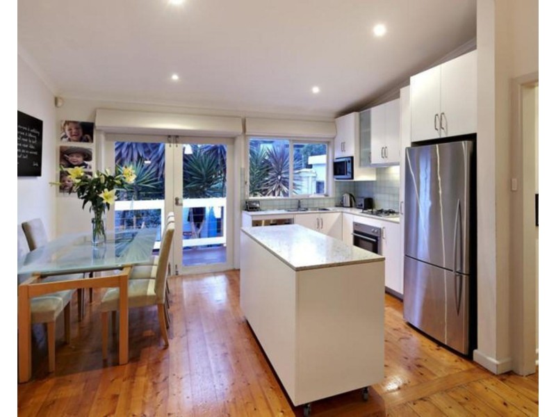 13 Malakoff Street, St Kilda East VIC 3183