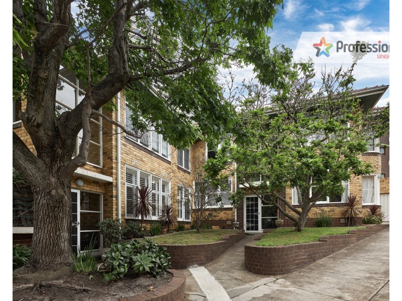 2/3 Woonsocket Court, St Kilda VIC 3182