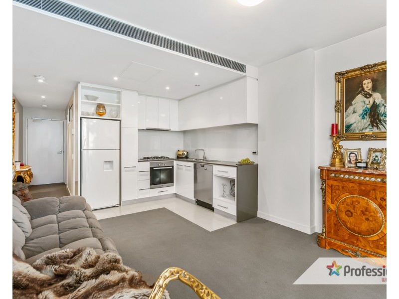 1708/8 Marmion Place, Docklands VIC 3008