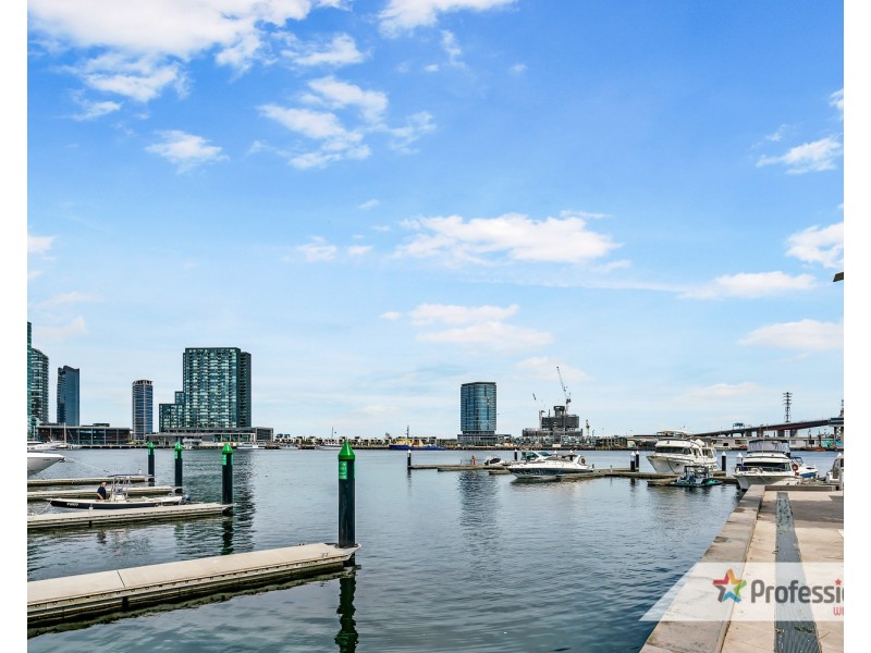 1708/8 Marmion Place, Docklands VIC 3008