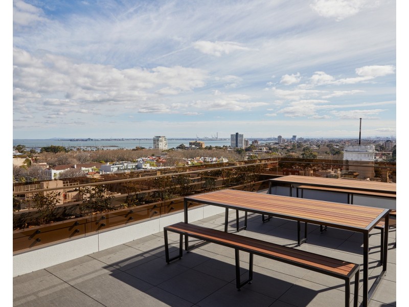 303/16-18 Grey Street, St Kilda VIC 3182