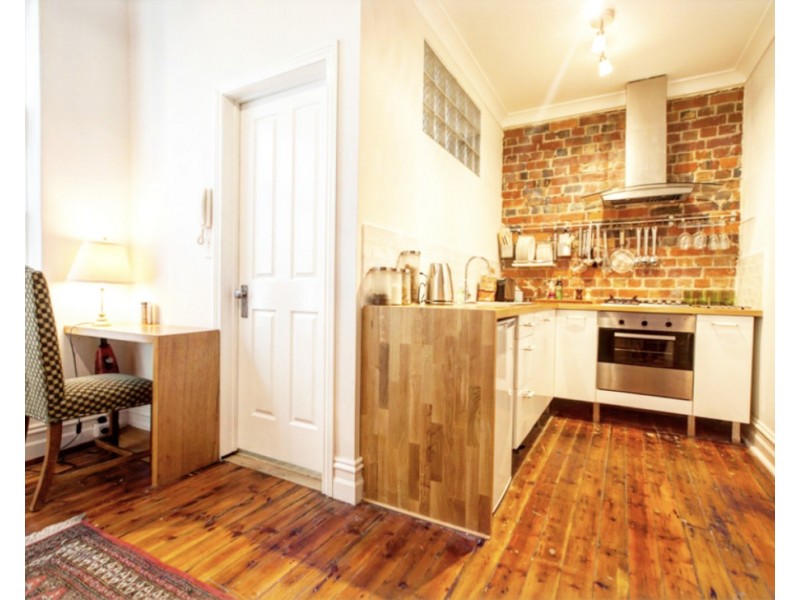 17/11-17 Park Street, St Kilda West VIC 3182