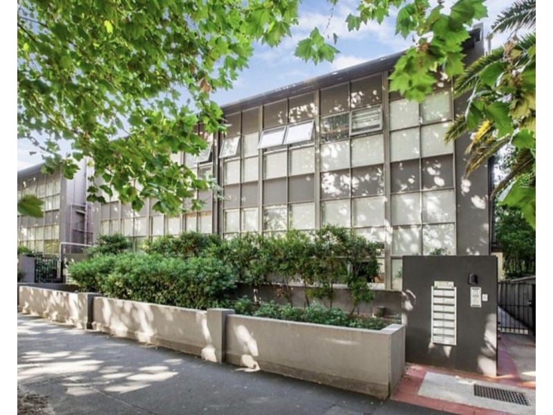 17/11-17 Park Street, St Kilda West VIC 3182