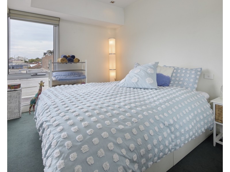 217/135 Inkerman Street, St Kilda VIC 3182