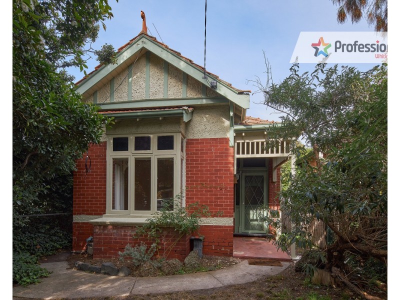 49 Carrington Grove, St Kilda East VIC 3183