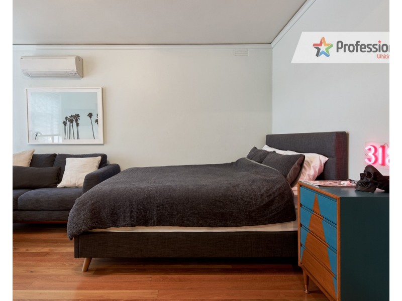 1/82 Grey Street, St Kilda VIC 3182