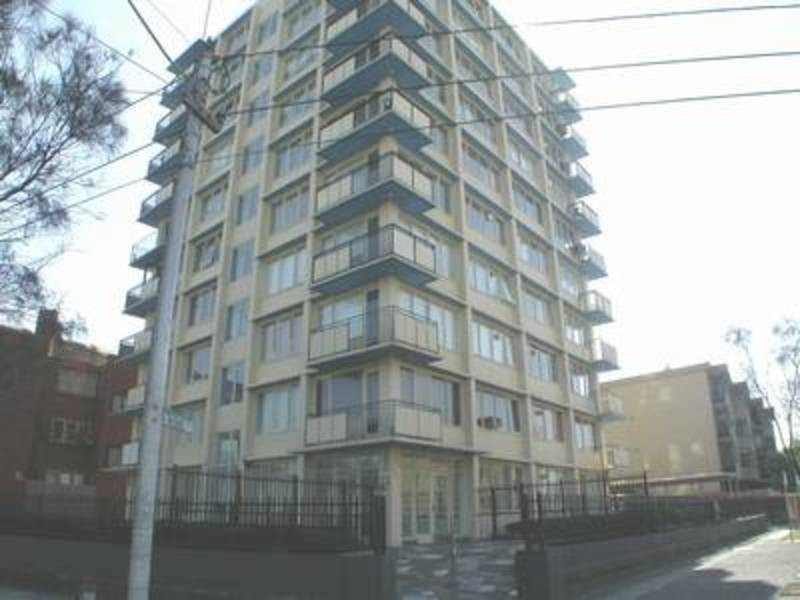 9B/21 The Esplanade, St Kilda VIC 3182