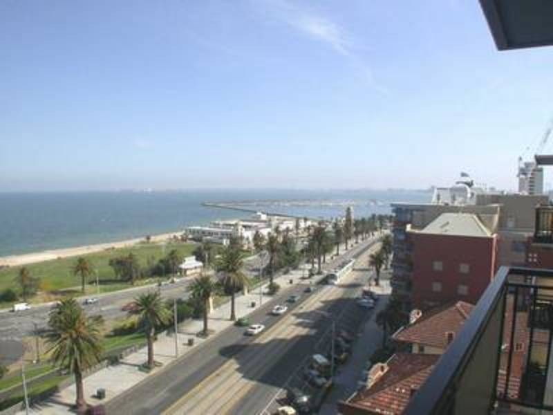 9B/21 The Esplanade, St Kilda VIC 3182