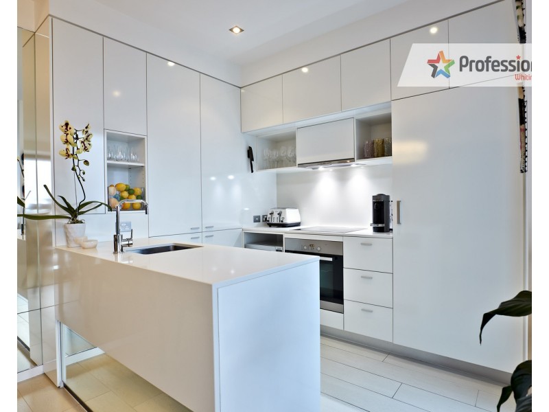 906/163 Fitzroy Street, St Kilda VIC 3182